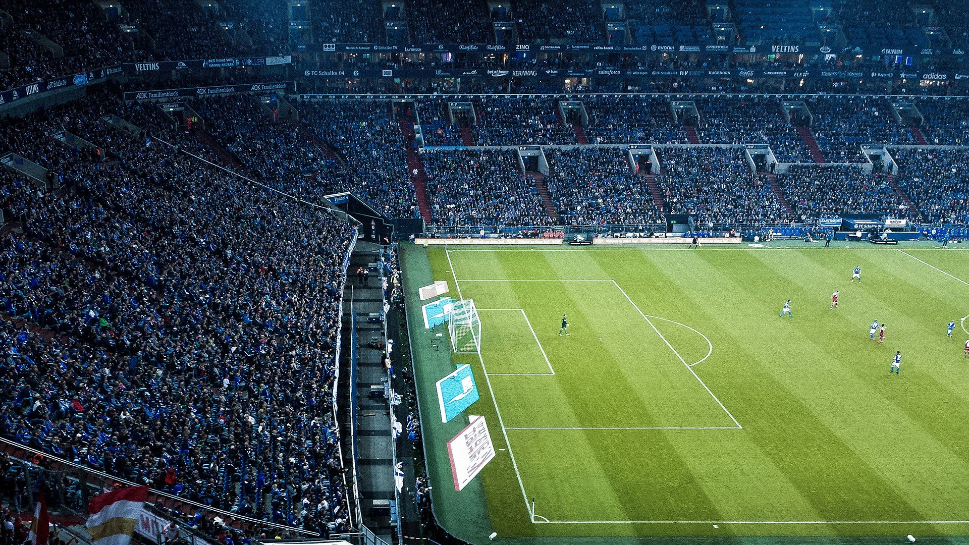 _老鹰队拔得头筹，比赛精彩纷呈_，老鹰队叫什么