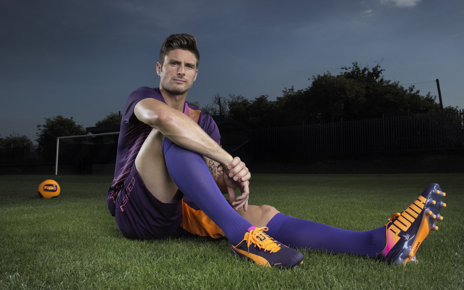 “中国足球职业俱乐部签订多项青训合作协议”，中国足球青训基地有哪些